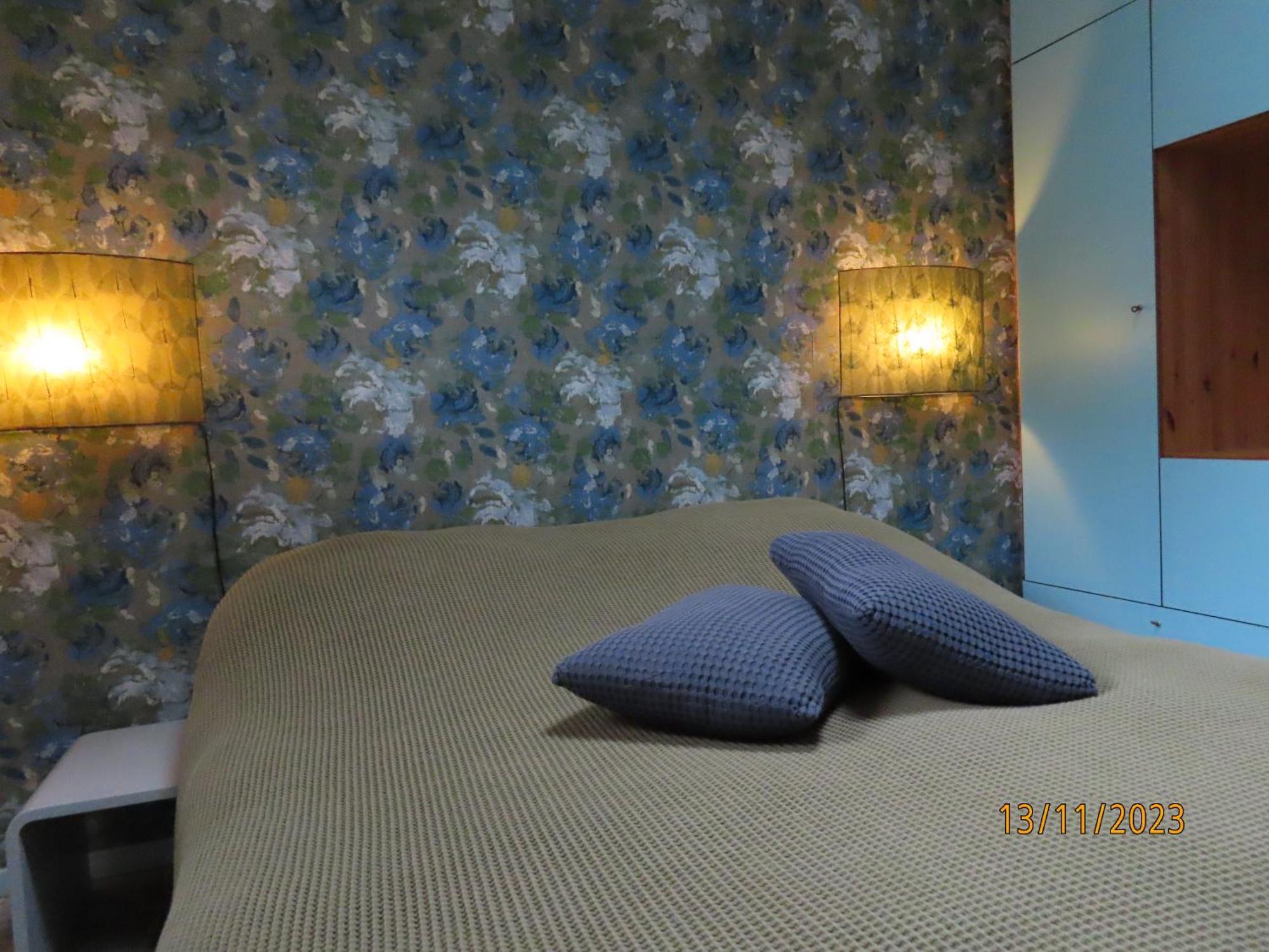 Vakantiehuis Onder De Peppel Met Sauna En Jacuzzi Wijk en Aalburg Exterior foto